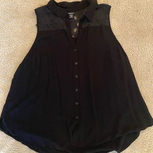 Black sleeveless blouse